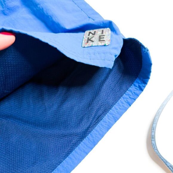 Nike NWOT! Men’s Blue Swim Trunks Recycled Fabric Size Medium - Picture 8 of 9